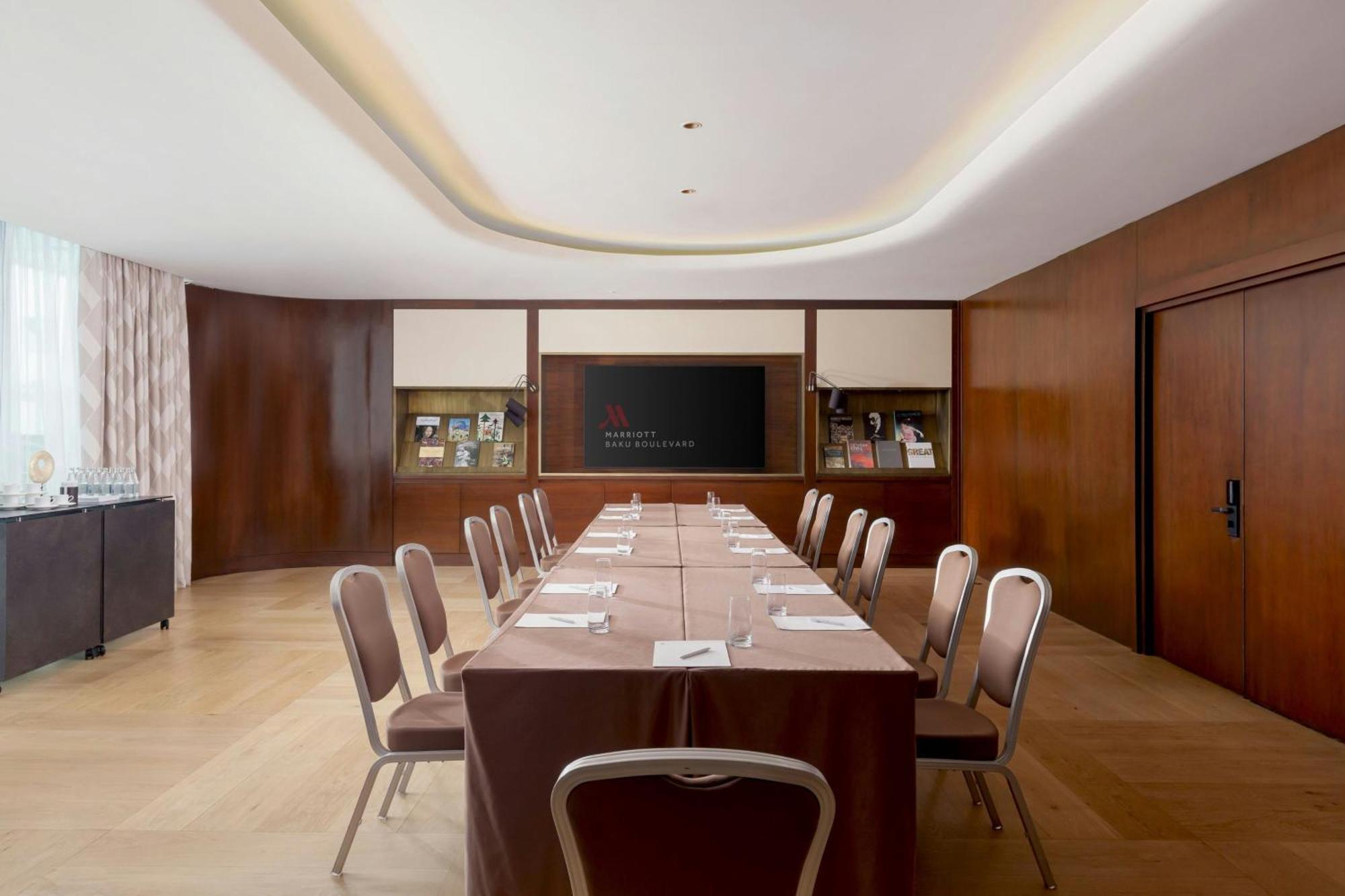 Baku Marriott Hotel Boulevard Ngoại thất bức ảnh Meeting room